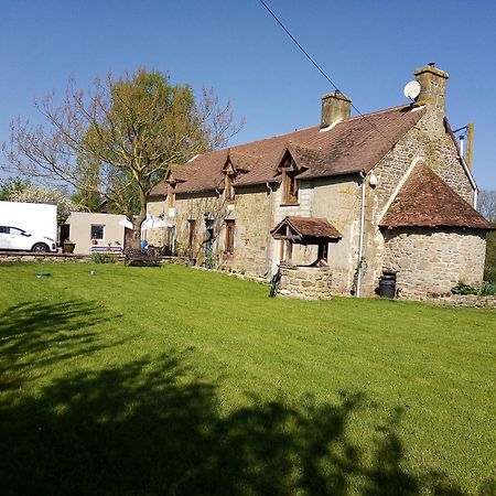 Bed and Breakfast Le Beauregard Rânes Exterior foto